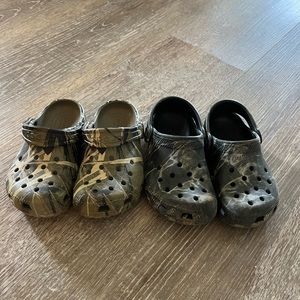 Kids crocs size 9c camo